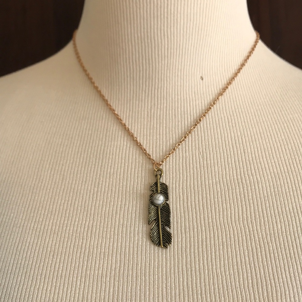 Feather pendant
